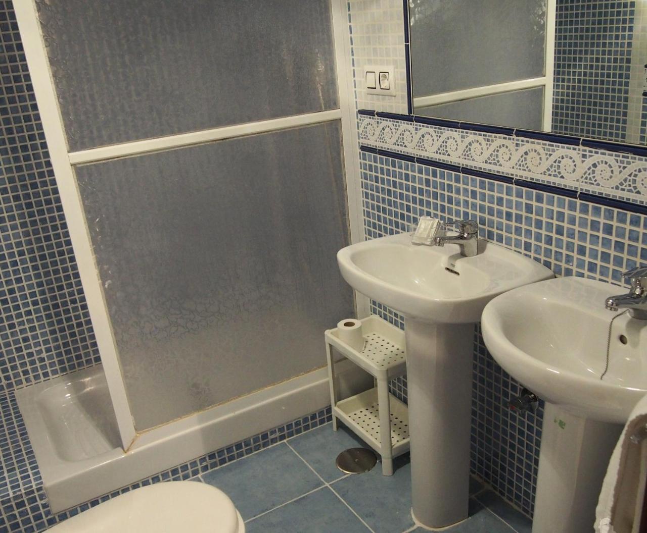 Hostal Fantoni Cadiz Bagian luar foto